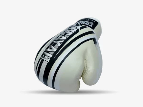 Tocayah New white gloves 02