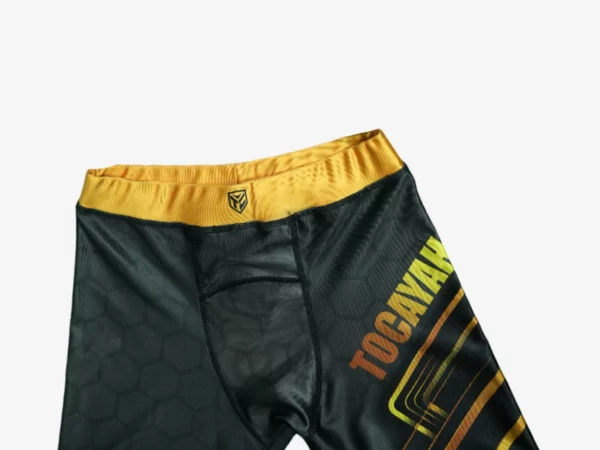 Tocayah octagon short compretion gold and black 5