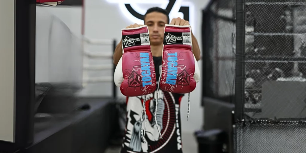 12 oz Gloves for Muay Thai