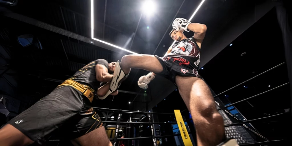 Are Boxing Gloves Safer Than MMA Gloves? Discover the Best Choice for Your Training with Tocayah